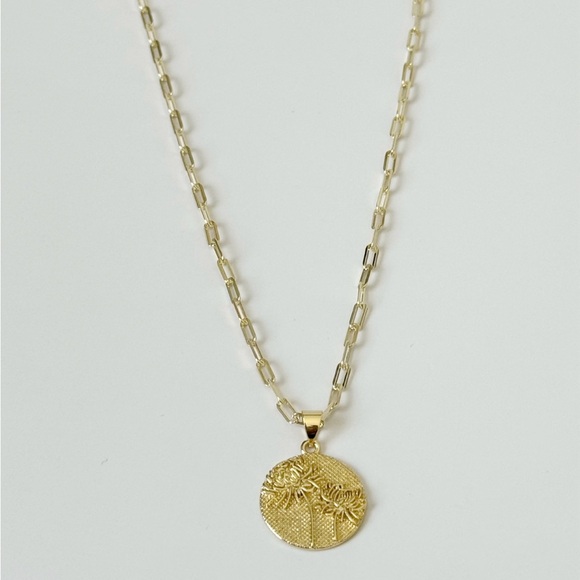 Botanique Necklace - Picture 3 of 4